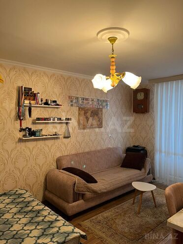 Продаётся 1-комн. вторичка 35 м², Ясамальский р., photo 1 from 12