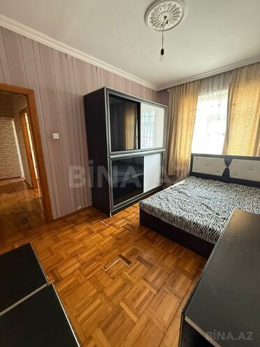 Сдаётся 3-комн. вторичка 90 м², photo 3 from 9
