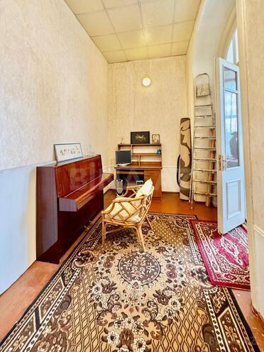 Продаётся 6-комн. вторичка 130 м², м. Сахил, photo 8 from 20