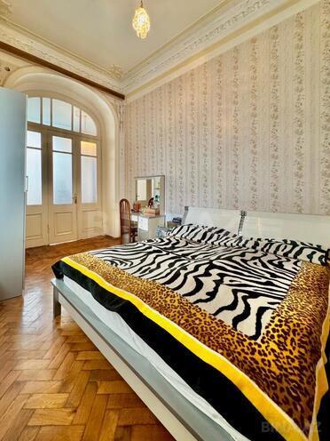 Продаётся 6-комн. вторичка 130 м², м. Сахил, photo 9 from 20