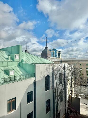 Продаётся 6-комн. вторичка 130 м², м. Сахил, photo 19 from 20