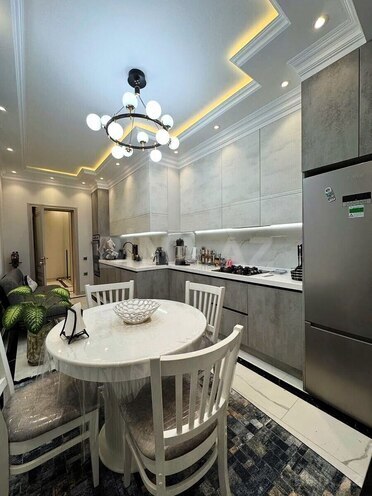 Продаётся 3-комн. новостройка 124 м², м. Низами, photo 10 from 19