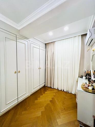 Продаётся 4-комн. новостройка 134 м², м. Кара Караев, photo 22 from 25