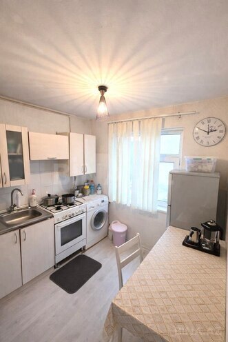 Satılır 2 otaqlı köhnə tikili 55 m², Neftçilər m., photo 5 from 8