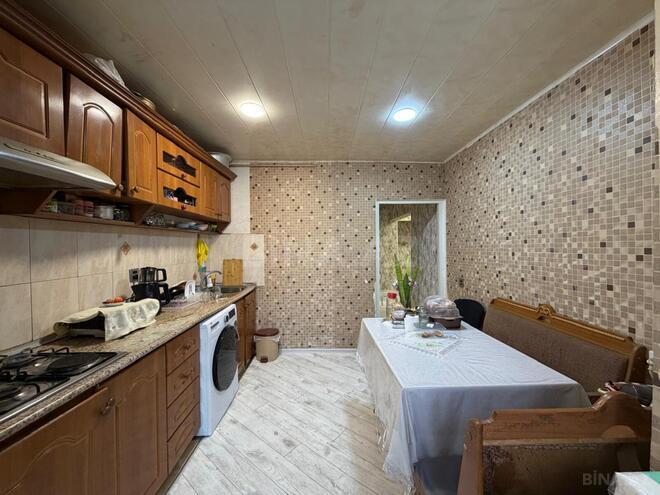 Satılır 4 otaqlı köhnə tikili 80 m², Yeni Günəşli q., photo 12 from 18