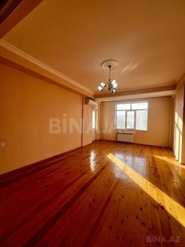 Продаётся 3-комн. новостройка 107 м², м. Кара Караев, photo 3 from 15