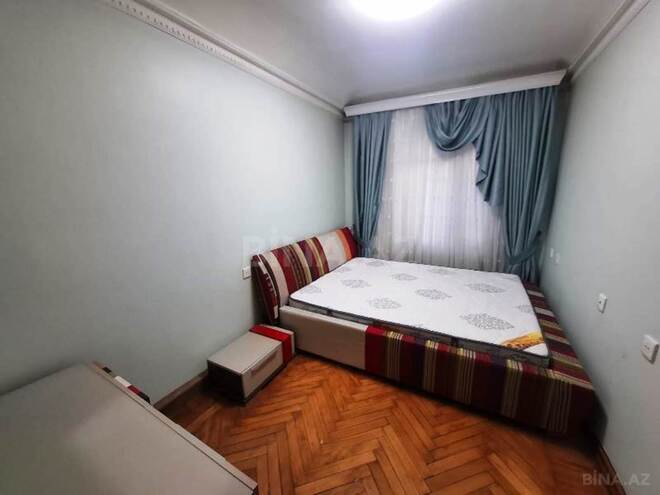 Satılır 3 otaqlı köhnə tikili 65 m², Nizami m., photo 4 from 17