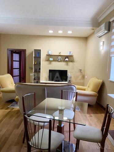 İcarəyə verilir 2 otaqlı köhnə tikili 65 m², İçəri Şəhər m., photo 3 from 17