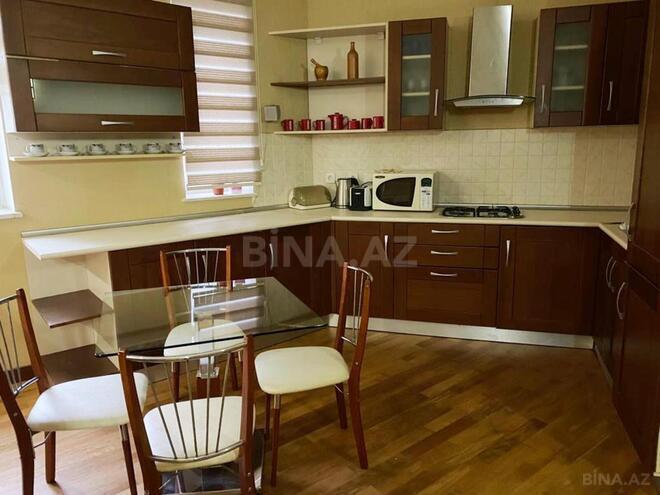 İcarəyə verilir 2 otaqlı köhnə tikili 65 m², İçəri Şəhər m., photo 7 from 17