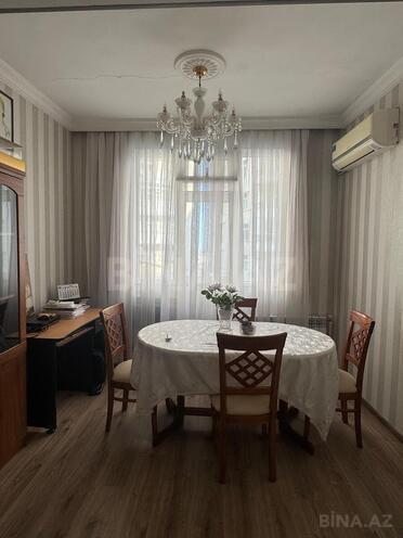 Satılır 2 otaqlı köhnə tikili 47 m², Nizami m., photo 9 from 10