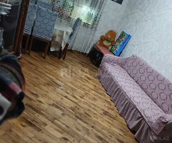 Satılır 2 otaqlı köhnə tikili 60 m², Yeni Günəşli q., photo 1 from 12