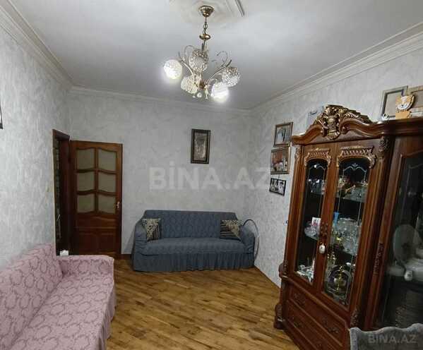 Satılır 2 otaqlı köhnə tikili 60 m², Yeni Günəşli q., photo 3 from 12