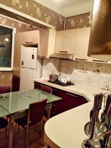 İcarəyə verilir 2 otaqlı köhnə tikili 95 m², Nərimanov r., photo 6 from 19