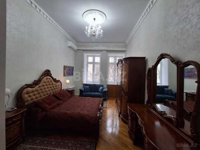Satılır 5 otaqlı köhnə tikili 150 m², Sahil m., photo 13 from 29