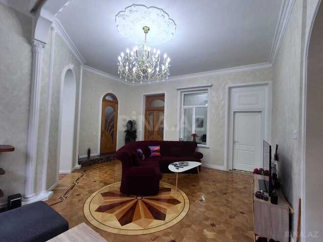 Satılır 5 otaqlı köhnə tikili 150 m², Sahil m., photo 3 from 29