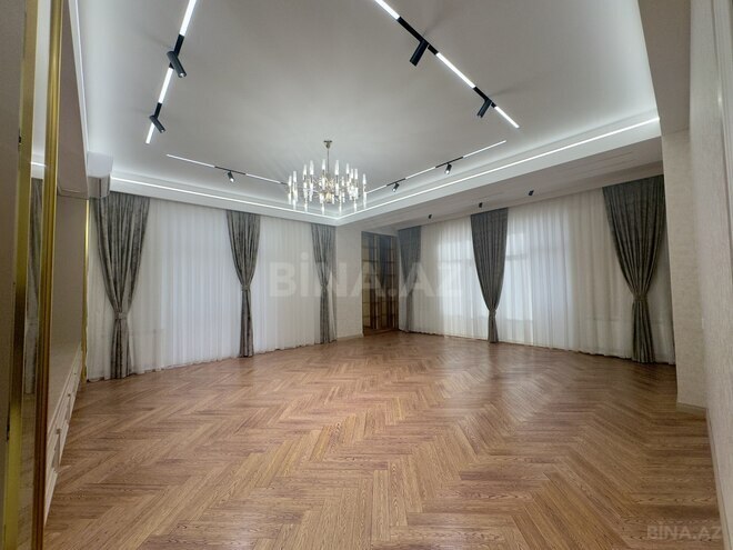 Satılır 4 otaqlı yeni tikili 195 m², 28 May m., photo 14 from 15