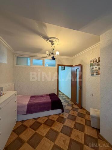 Продаётся 4-комн. вторичка 80 м², м. Ази Асланов, photo 8 from 21