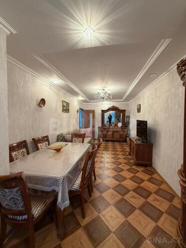 Продаётся 4-комн. вторичка 80 м², м. Ази Асланов, photo 4 from 21