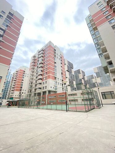 Сдаётся 3-комн. новостройка 145 м², м. 8 ноября, photo 11 from 21