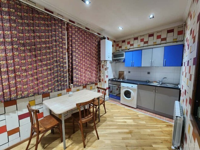 Сдаётся 2-комн. вторичка 60 м², м. Ичеришехер, photo 5 from 12