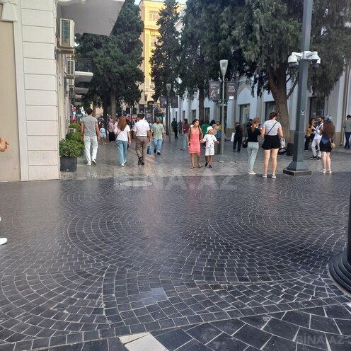 İcarəyə verilir 2 otaqlı köhnə tikili 65 m², Sahil m., photo 4 from 13