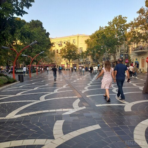 İcarəyə verilir 2 otaqlı köhnə tikili 65 m², Sahil m., photo 5 from 13