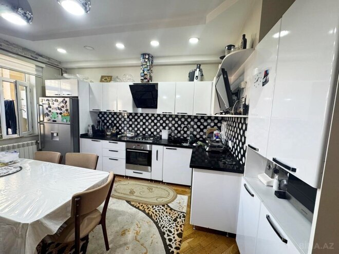 Satılır 3 otaqlı köhnə tikili 135 m², Nərimanov r., photo 10 from 16