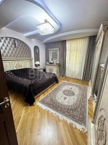 Satılır 3 otaqlı köhnə tikili 135 m², Nərimanov r., photo 6 from 16