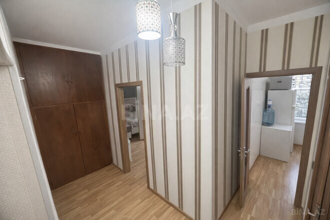 Satılır 2 otaqlı köhnə tikili 55 m², Neftçilər m., photo 5 from 10