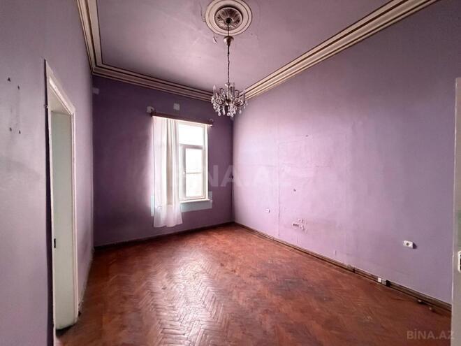 Satılır 4 otaqlı köhnə tikili 160 m², Sahil m., photo 10 from 16
