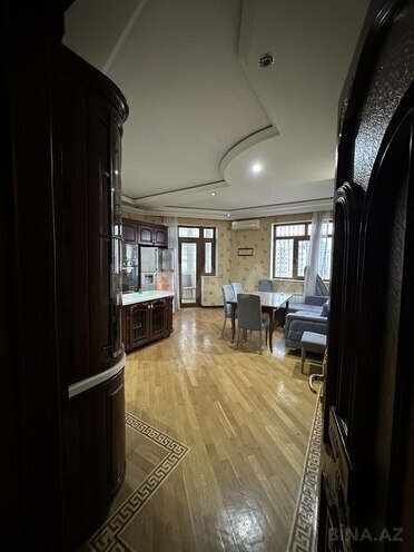 İcarəyə verilir 4 otaqlı yeni tikili 192 m², 8 Noyabr m., photo 21 from 25