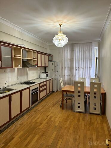 İcarəyə verilir 3 otaqlı yeni tikili 150 m², Nizami m., photo 4 from 14