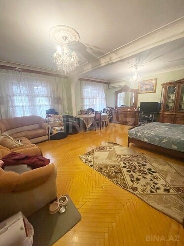 Продаётся 5-комн. вторичка 120 м², м. Иншаатчылар, photo 3 from 16