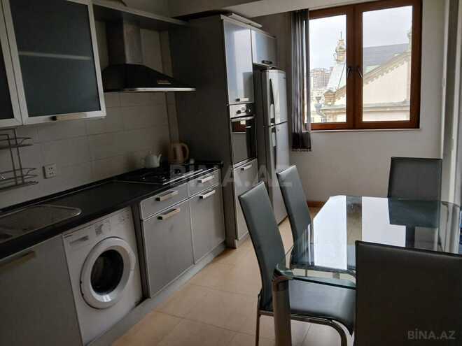 İcarəyə verilir 3 otaqlı köhnə tikili 80 m², 28 May m., photo 12 from 17