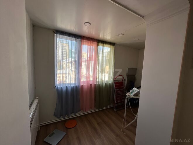 Продаётся 4-комн. вторичка 115 м², м. Низами, photo 10 from 15
