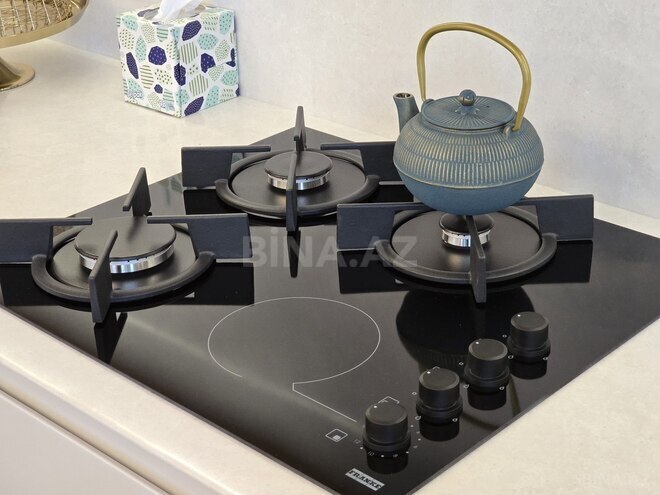 Satılır 2 otaqlı köhnə tikili 85 m², Sahil m., photo 7 from 24