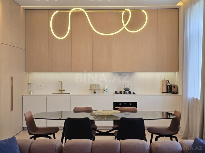 Satılır 2 otaqlı köhnə tikili 85 m², Sahil m., photo 6 from 24