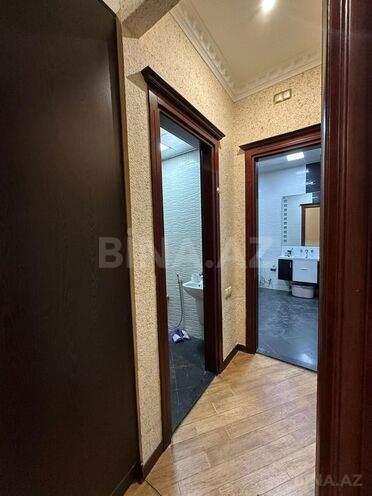Сдаётся 4-комн. новостройка 188 м², м. 8 ноября, photo 18 from 25