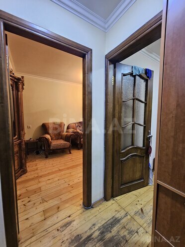 Satılır 3 otaqlı köhnə tikili 85 m², Koroğlu m., photo 12 from 30