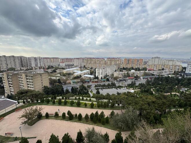 Продаётся 4-комн. вторичка 95 м², м. Ази Асланов, photo 13 from 15