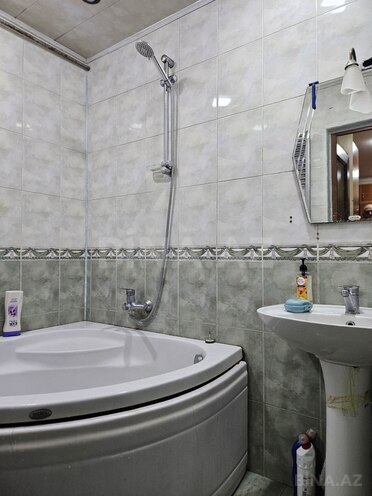 Satılır 3 otaqlı köhnə tikili 85 m², Koroğlu m., photo 22 from 30