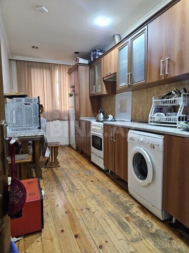 Satılır 3 otaqlı köhnə tikili 85 m², Koroğlu m., photo 21 from 30