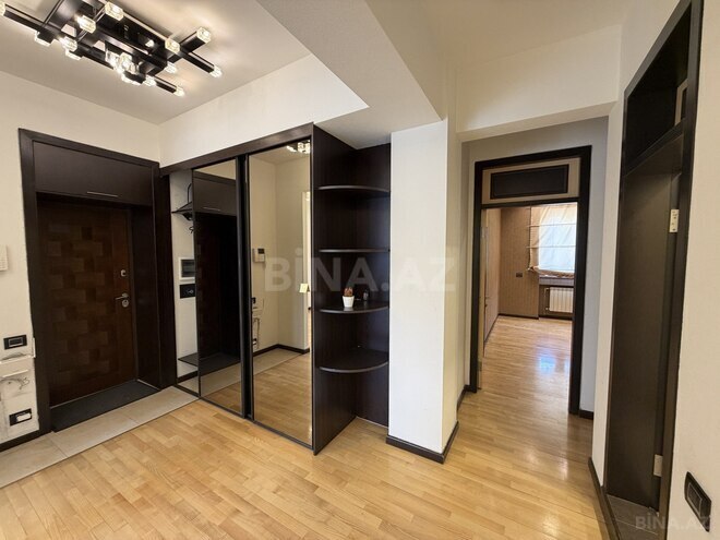 Продаётся 3-комн. вторичка 90 м², м. Сахил, photo 16 from 27