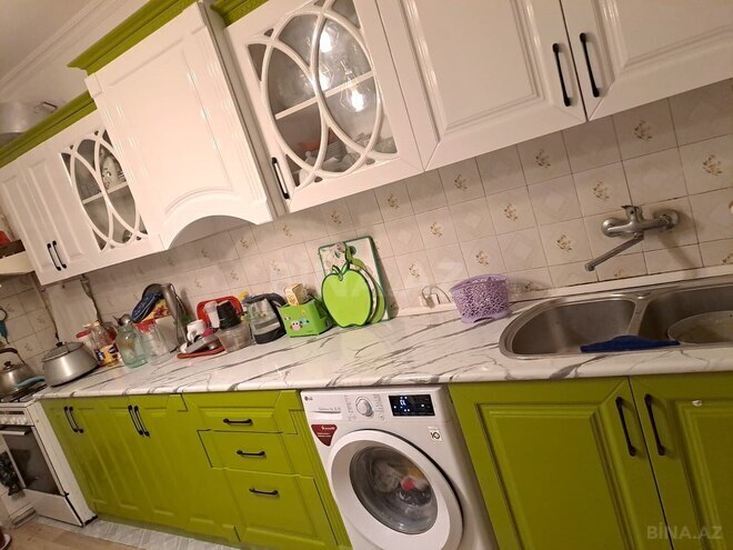 Продаётся 4-комн. вторичка 110 м², м. Халглар Достлугу, photo 9 from 11