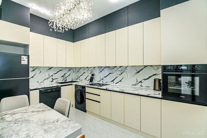 İcarəyə verilir 3 otaqlı yeni tikili 120 m², 28 May m., photo 8 from 32