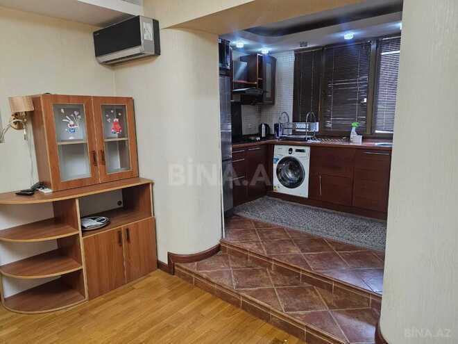 Сдаётся 2-комн. вторичка 90 м², м. Ичеришехер, photo 11 from 21