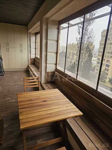 Сдаётся 2-комн. вторичка 90 м², м. Ичеришехер, photo 13 from 21