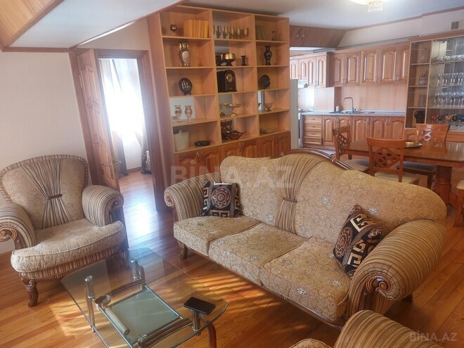 Satılır 3 otaqlı köhnə tikili 75 m², 28 May m., photo 3 from 22