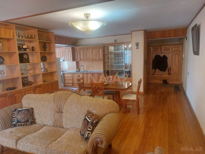 Satılır 3 otaqlı köhnə tikili 75 m², 28 May m., photo 4 from 22