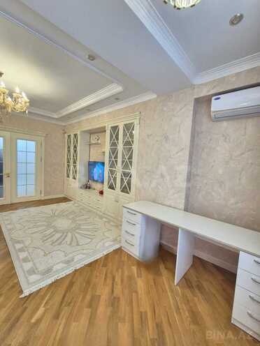Продаётся 3-комн. новостройка 144 м², м. Элмляр Академиясы, photo 6 from 23